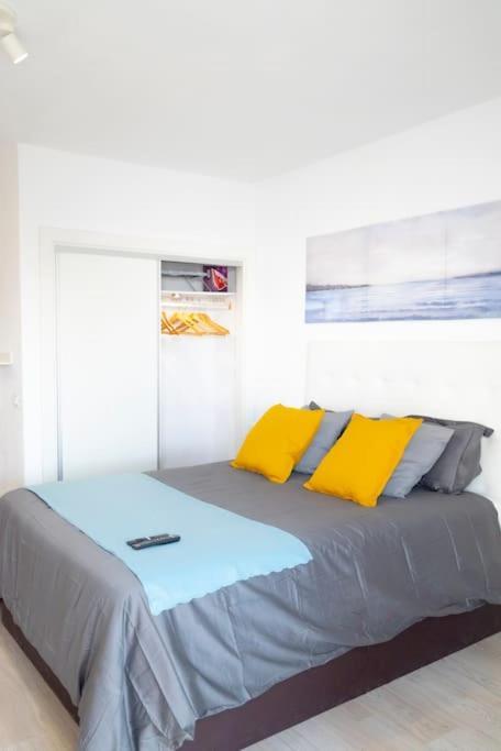 Las Americas Studio Arona  Bagian luar foto